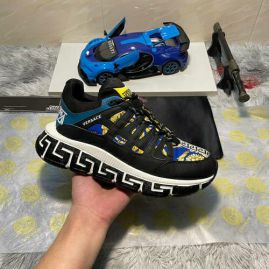 Picture of Versace Shoes Men _SKUfw104363378fw